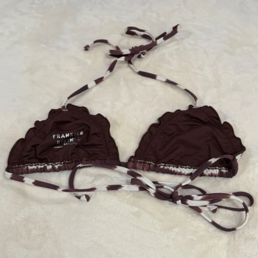 Frankies Bikinis new without